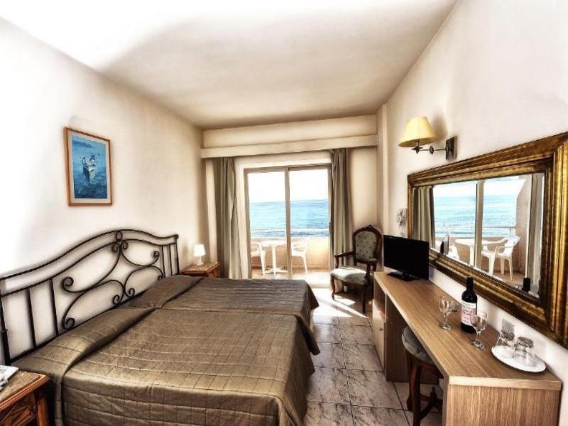 Piere Anne Beach Hotel 圣纳帕 外观 照片