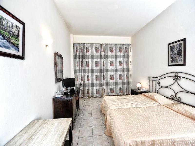 Piere Anne Beach Hotel 圣纳帕 外观 照片
